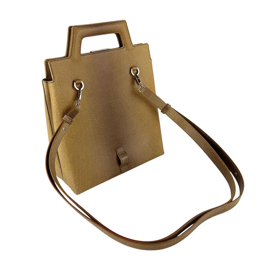 サルヴァトーレフェラガモ Salvatore Ferragamo ショルダーバッグ