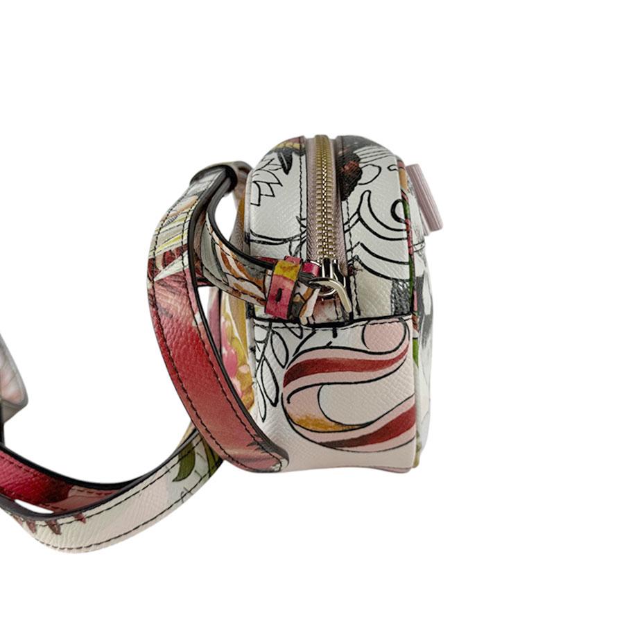 サルヴァトーレフェラガモ Salvatore Ferragamo ショルダーバッグ