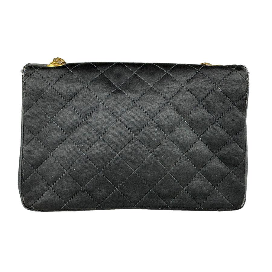 CHANEL（シャネル） ショルダーバッグ サテン ブラック : ブランド