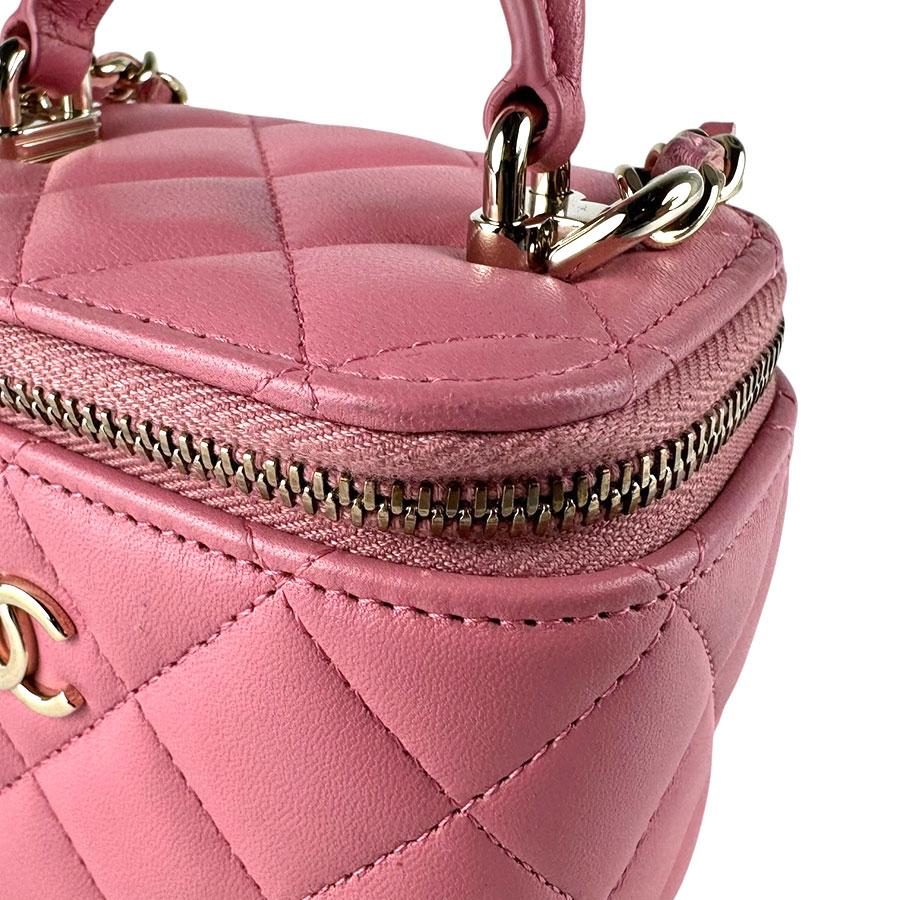 CHANEL（シャネル） ショルダーバッグ ラムスキン ピンク : ブランド