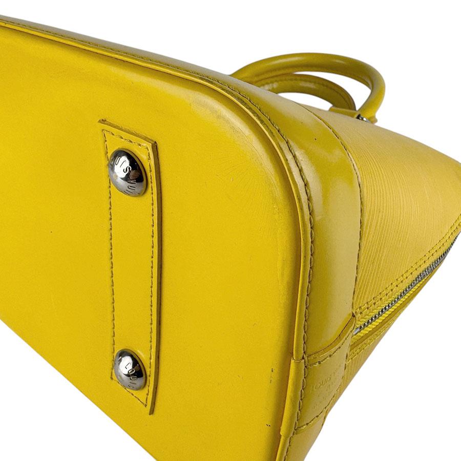 ルイ・ヴィトン エピレザー ハンドバッグ イエロー LOUIS VUITTON（ルイ・ヴィトン） ルイ ヴィトン ハンドバッグ エピ