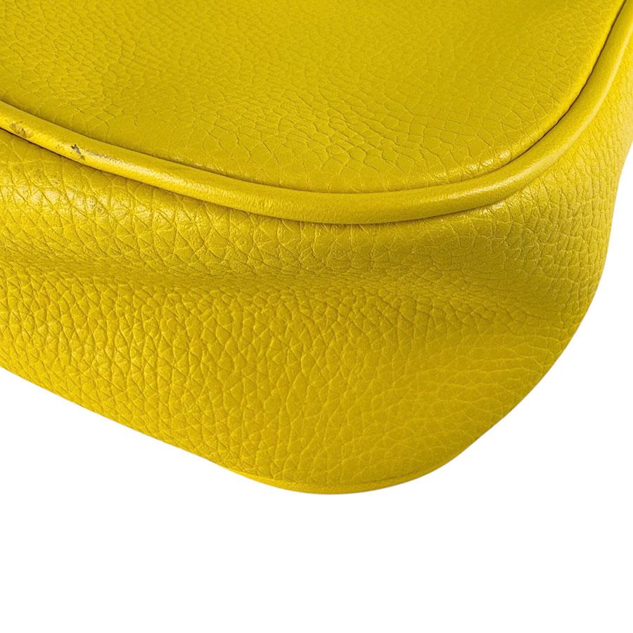 MICHAEL KORS（マイケルコース） ショルダーバッグ レザー イエロー
