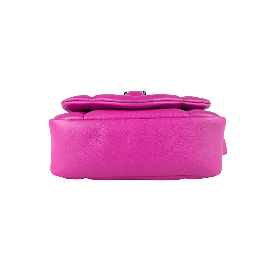 BVLGARI セルペンティ カルングクラッチベルトバッグ希少 BVLGARI（ブルガリ） ショルダーバッグ ベルトバッグ セルペンティ