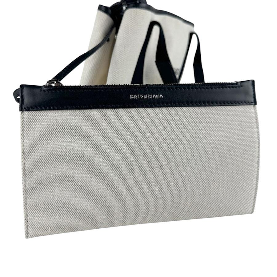 BALENCIAGA（バレンシアガ） ハンドバッグ トートバッグ ネイビー