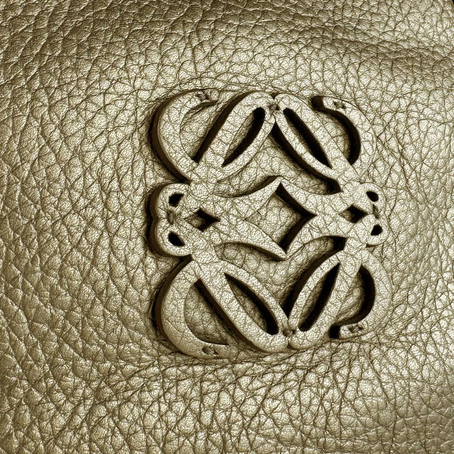 LOEWE（ロエベ） ハンドバッグ レザー ゴールド : ブランドバリュー