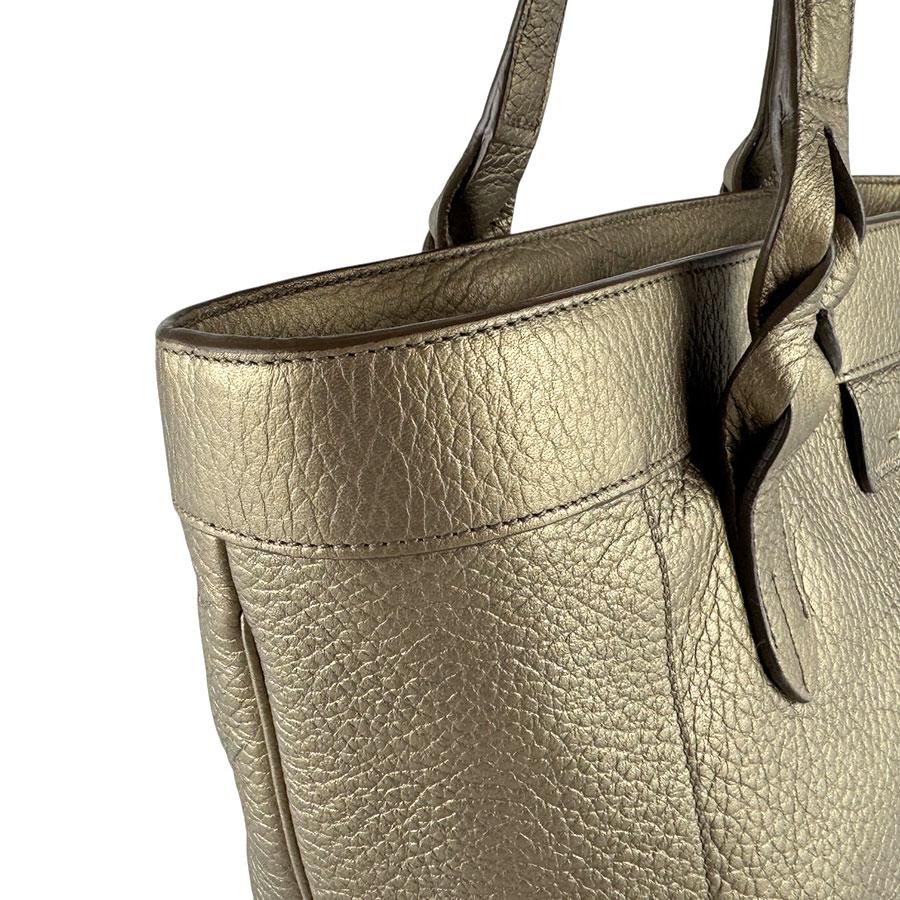 LOEWE（ロエベ） ハンドバッグ レザー ゴールド : ブランドバリュー