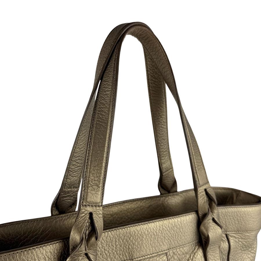 LOEWE（ロエベ） ハンドバッグ レザー ゴールド : ブランドバリュー