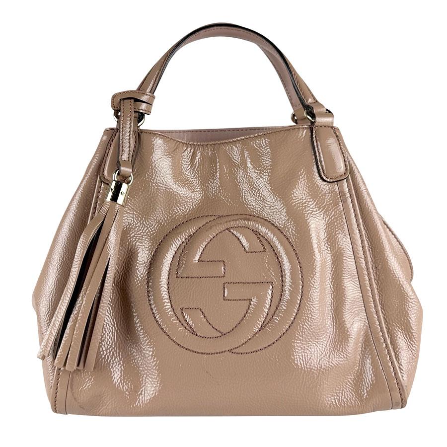 GUCCI ベージュレザー ショルダーバッグ GUCCI（グッチ） ハンドバッグ ショルダーバッグ パテントレザー