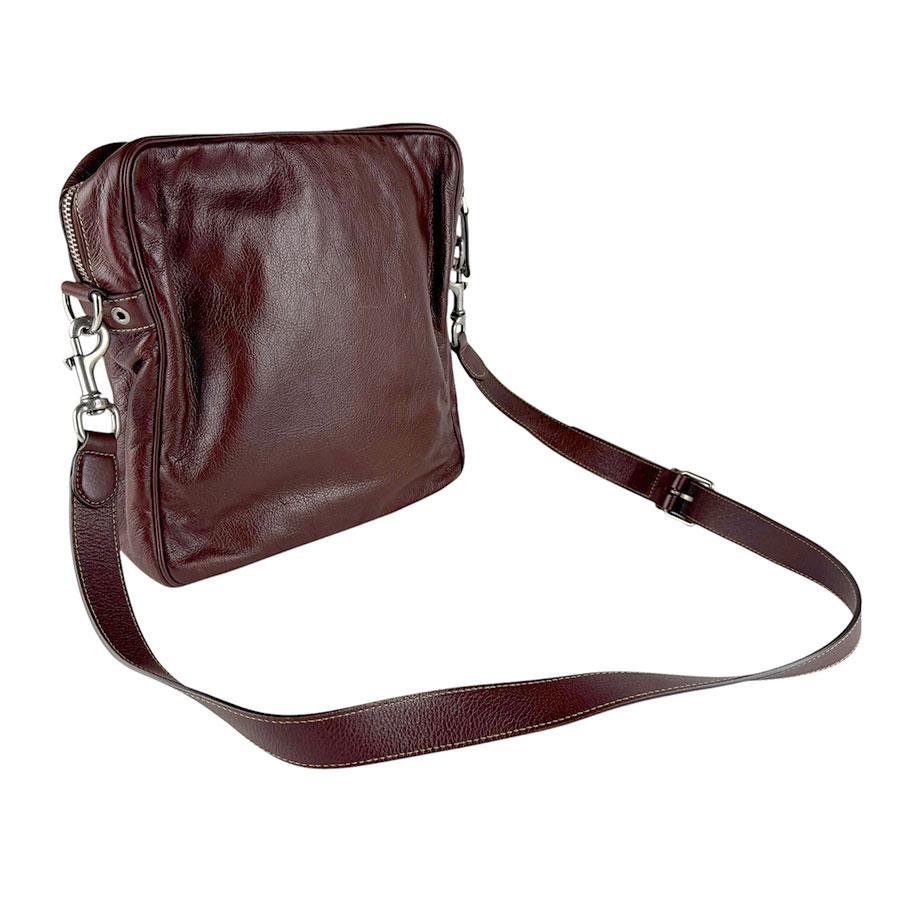 I03）希少モデル　GUCC I グッチ ブラウン　レザー ショルダーバッグ GUCCI（グッチ） ショルダーバッグ レザー ブラウン : ブランド