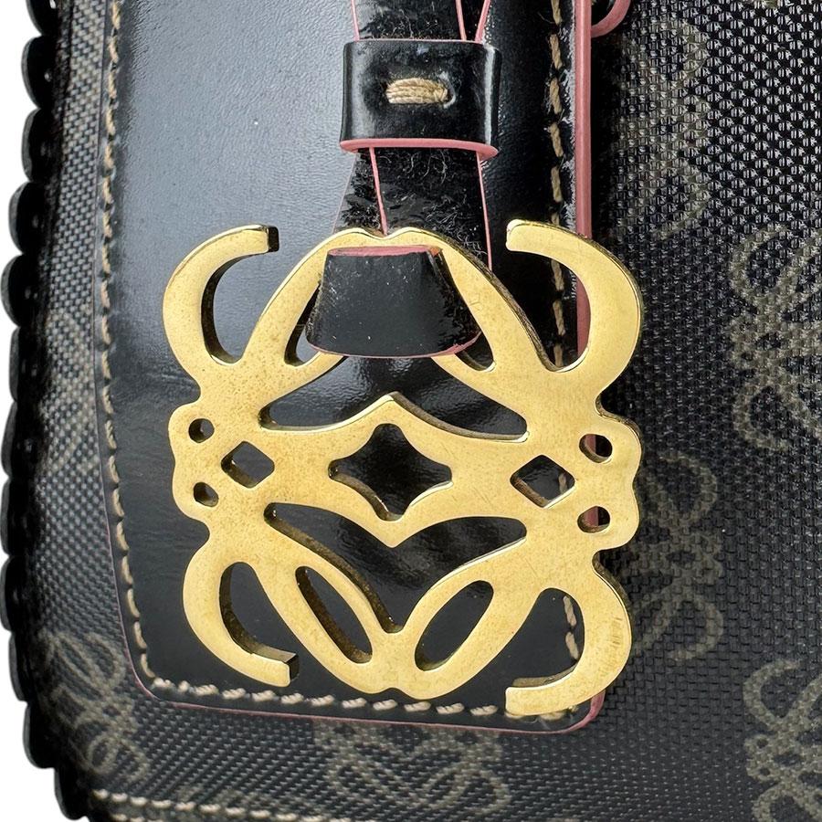 LOEWE（ロエベ） ショルダーバッグ アナグラム PVC/レザー ブラック