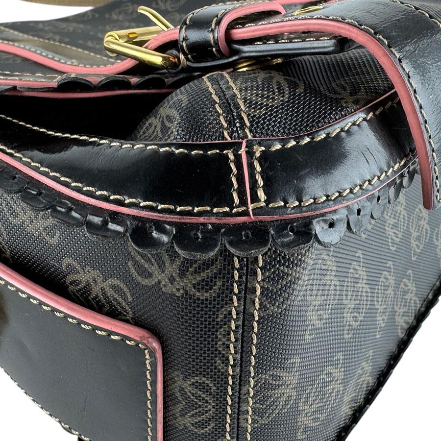 LOEWE（ロエベ） ショルダーバッグ アナグラム PVC/レザー ブラック