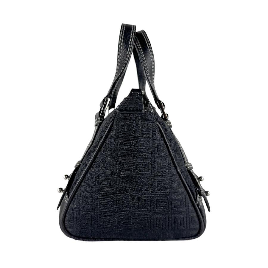⑦ ジバンシー　ブラック　レザー　ハンドバッグ　バッグ　GIVENCHY　黒 ジバンシィ GIVENCHY ハンドバッグ キャンバス/レザー ブラック