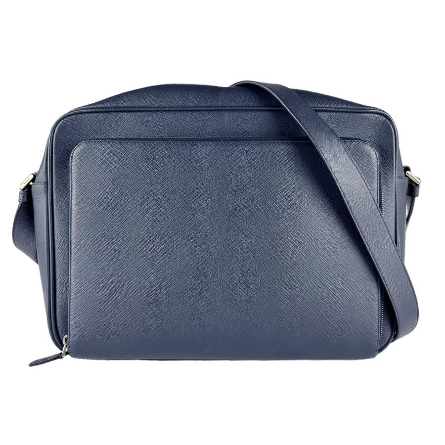 PRADA（プラダ） ショルダーバッグ レザー ネイビー : ブランド