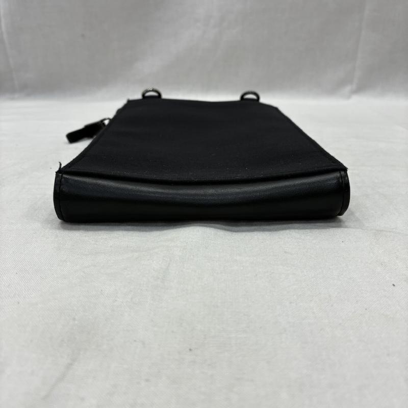 新品未使用 カルバンクライン CK ロゴ 斜めがけ ショルダーバッグ ブラック シーケーカルバンクライン CK CALVIN KLEIN カルバンクライン ロゴ