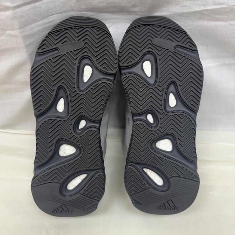 アディダス GW9524 YZY 700 MNVN YEEZY BOOST METALLIC Ye KANYE WEST