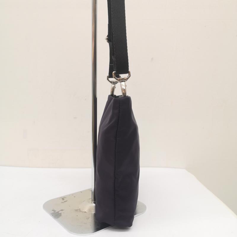 専用プラダ ナイロン 三角ロゴ テスート ミニ ショルダーバッグ メッセンジャー プラダ ナイロン ミニ ショルダー バッグ サコッシュ 三角ロゴ