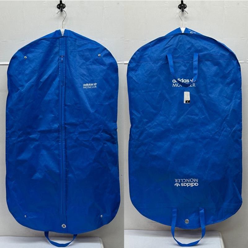 モンクレール 23AW adidas 総柄 ラインスリーブ ダウン ジャケット I209S1A00015 M2448 1 50142793 50142793の画像