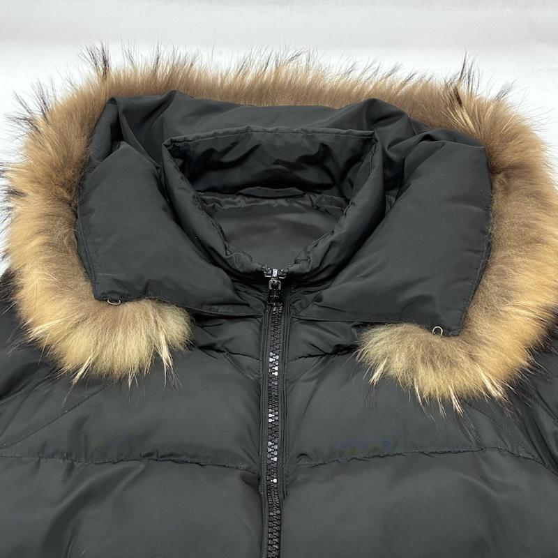 goa（ゴア） ラクーン ファー スタンドカラー ジップアップ ダウン