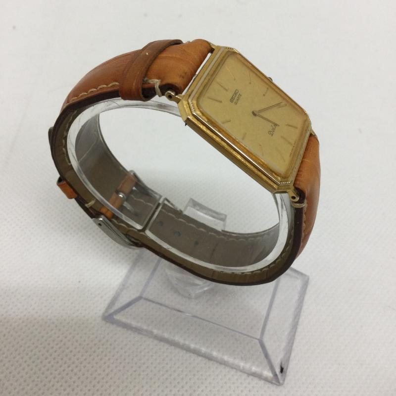 セイコー SEIKO QUARTZ Dolce クォーツ ドルチェ スクエア 腕時計