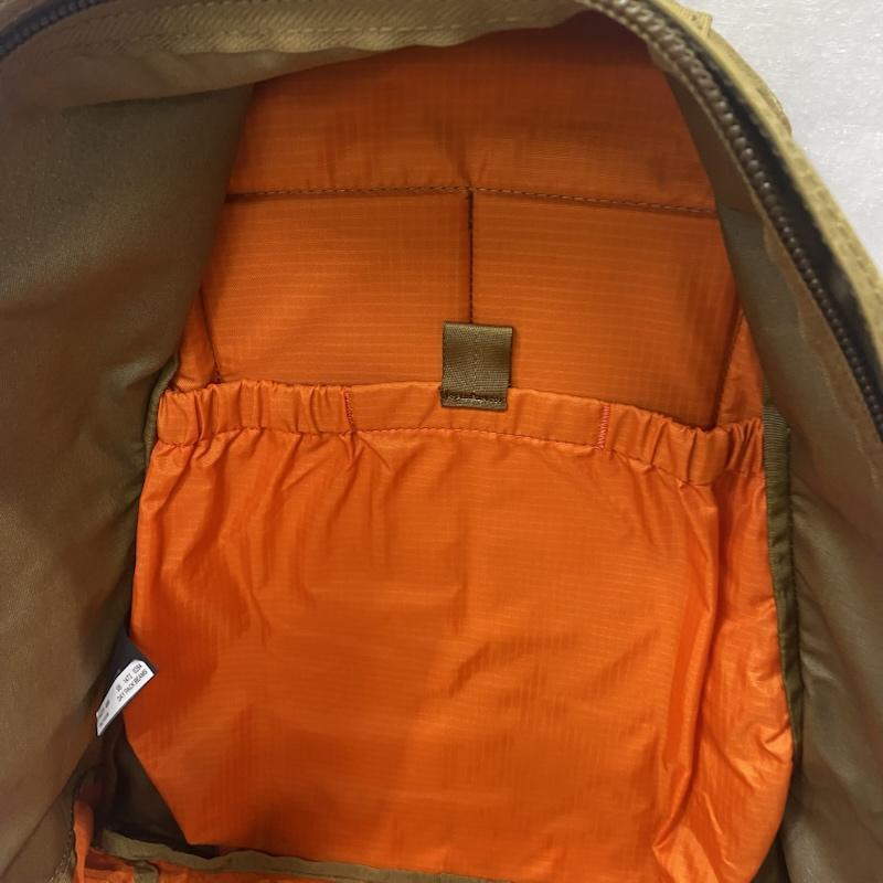 グレゴリー GREGORY×BEAMS PLUS 別注 DAY PACK コヨーテブラウン 表記