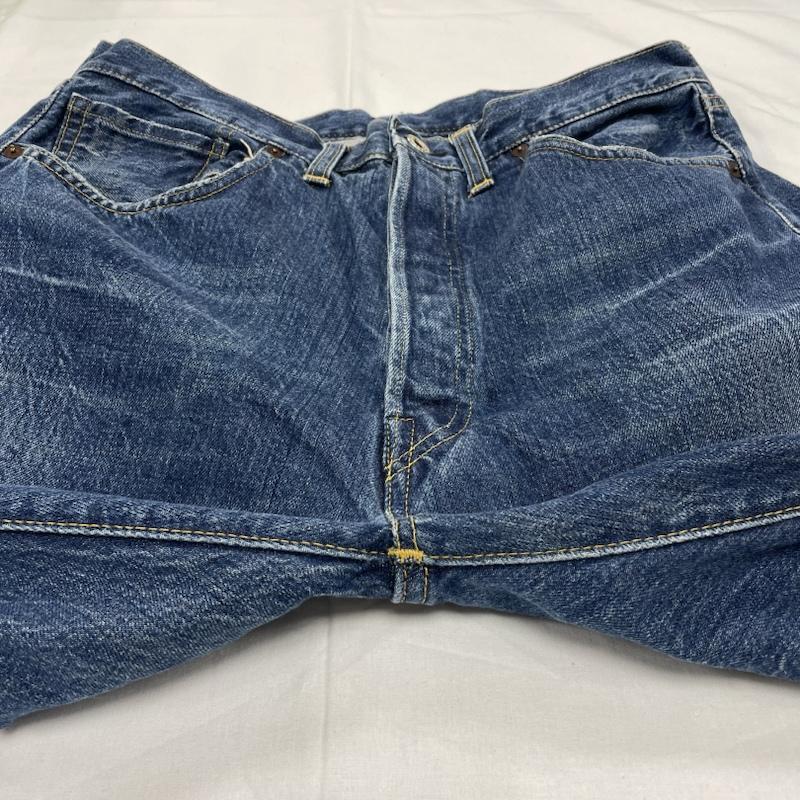 リーバイス S501XX ストレート デニム USA製 ボタン裏 刻印 555