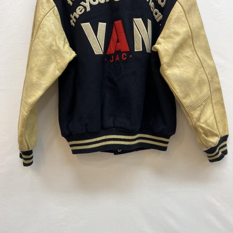 VAN ヴァンヂャケット 80s アーチロゴ スタジャン レザースリーブ 