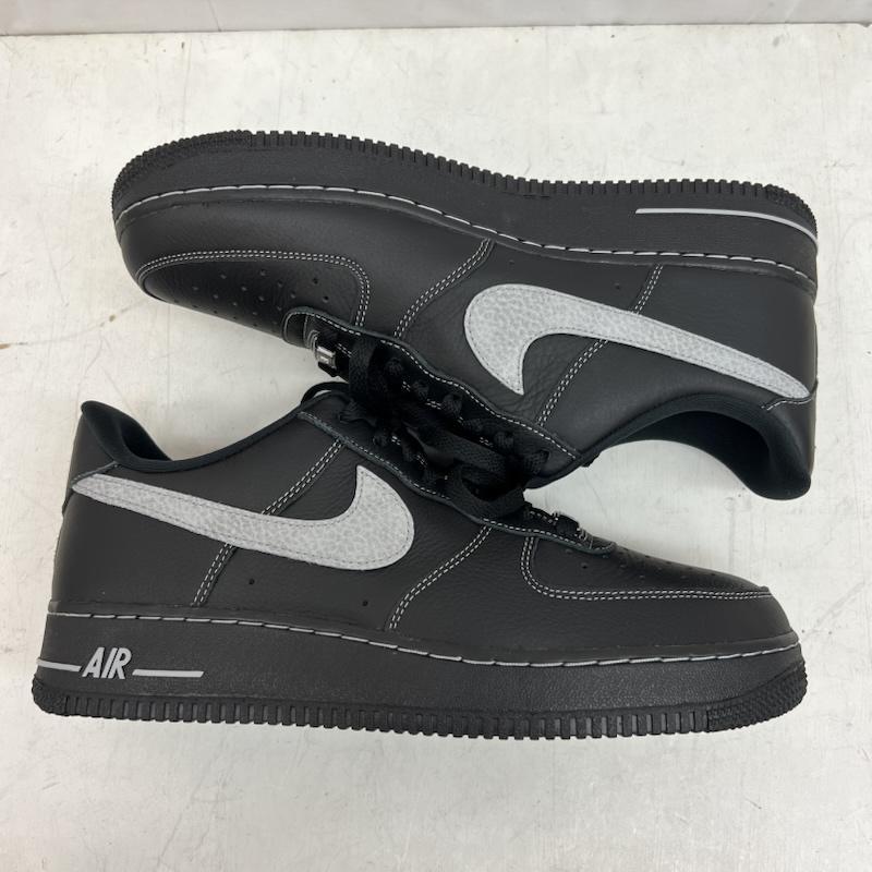 NIKE（ナイキ） AIR FORCE 1 07 LV8 ブラック ウルフグレー HQ2037-006