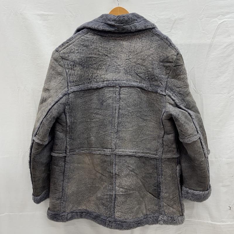 デッドストック品 メンズ リアルムートンコート くるみボタン タグ付き LL 灰 古着 Zywieckie Zaktady Futrzarski リアル レザー ムートン コート