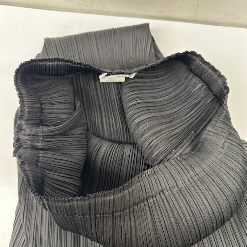 プリーツプリーズ ISSEY MIYAKE サイド ライン プリーツ スカート PP01