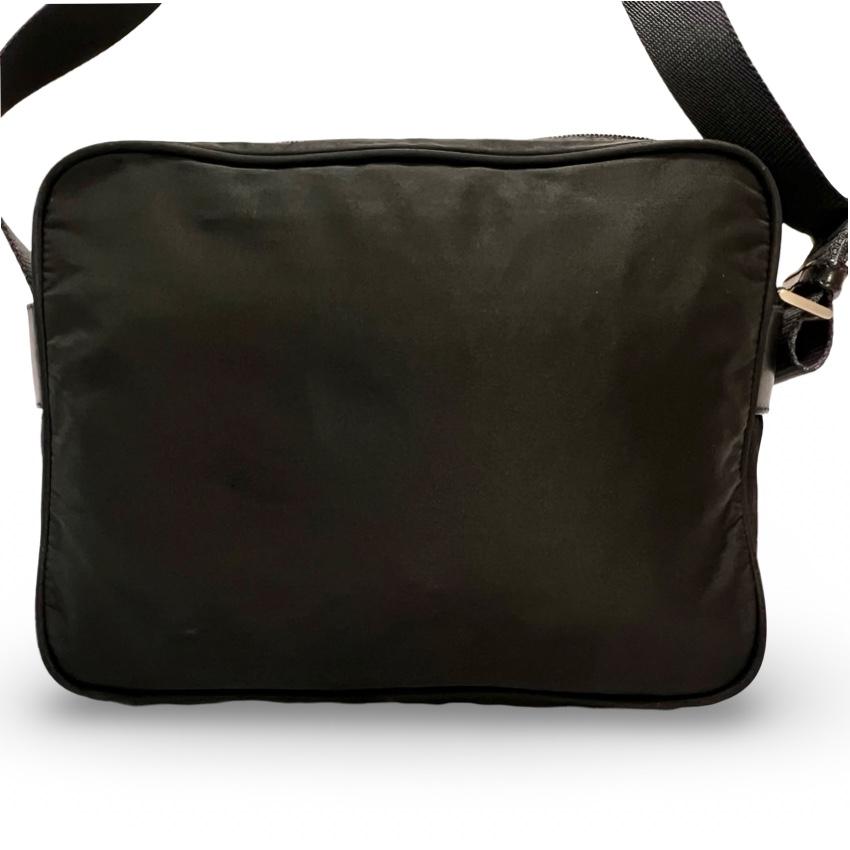PRADA プラダ ナイロン トライアングルロゴ ショルダーバッグ PRADA プラダ ナイロン トライアングルロゴ ショルダーバッグ