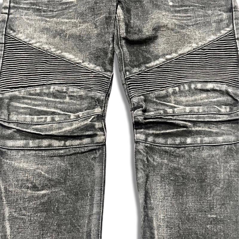 BALMAIN PARIS デニムパンツ（サイズ29）