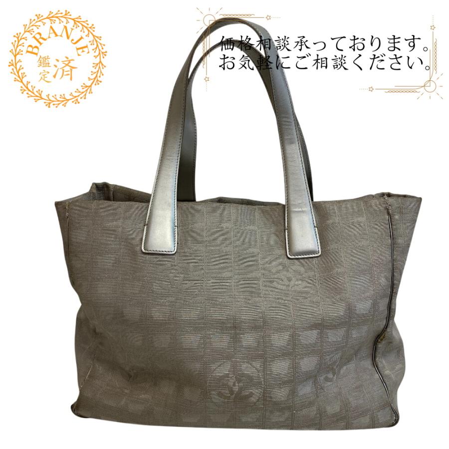 CHANEL（シャネル） ニュートラベルラインMM キャンバス トートバッグ 