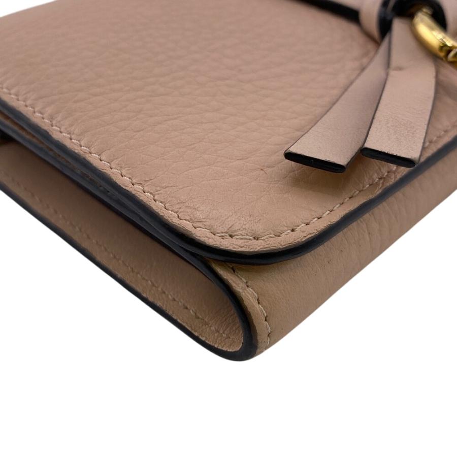 美品】Chloe クロエアルファベットチャームコンパクト三つ折り財布