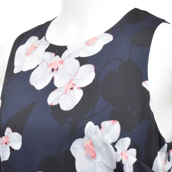 バナナリパブリック ワンピース ミディ丈 4 M相当 ノースリーブ 花柄 プリーツ 紺 ペールグレー 黒 Banana Republic 8 1限定 10 Offクーポン有 23qz76 中古ブランドショップブランカスタ 通販 Yahoo ショッピング