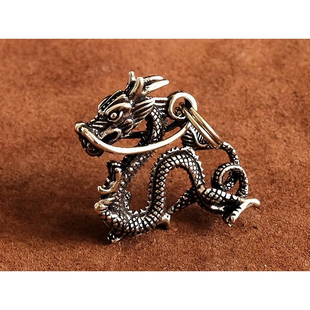 ダブルリング付き 真鍮 キーホルダー（ドラゴン） : 龍 辰年 竜 