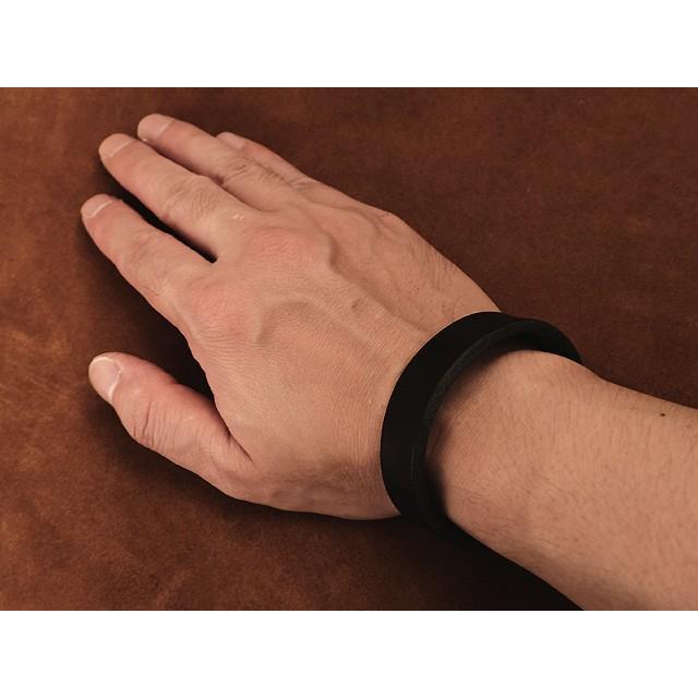 2サイズ対応 レザー ブレスレット（ブラック） ハンドメイド 革 メンズ 