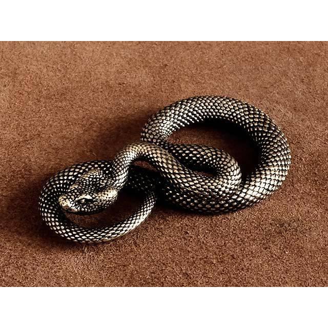 真鍮 ヘビキーホルダー 大サイズ パイソン へび ヘビ スネーク 縁起物 干支 チャーム ペンダントトップ ブラス キーリング 蛇 キーフック Brass Brass Store 通販 Yahoo ショッピング