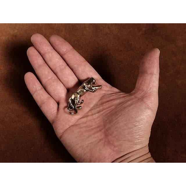 真鍮製 虎キーホルダー（猛虎）トラ タイガー とら 干支 二重リング