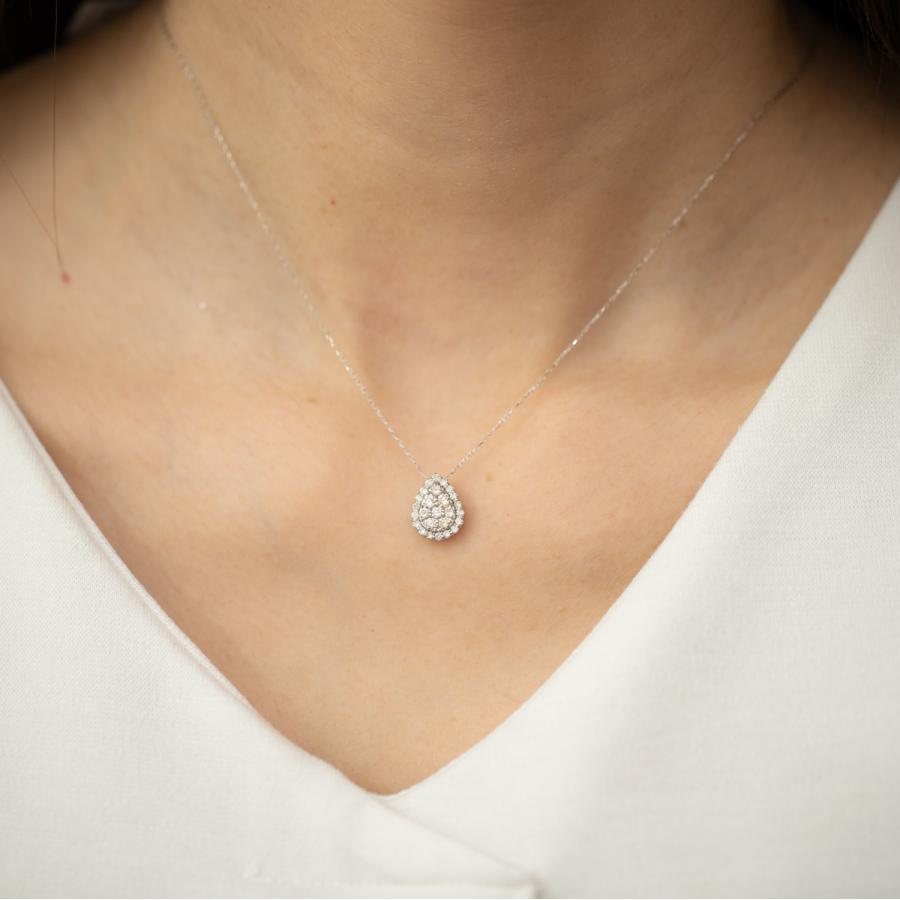 ネックレス レディース プラチナ PT900 ダイヤモンド 0.5ct ペアシェイプ 20代 30代 40代 50代 ダイヤネックレス 可愛い ジュエリー ギフト クリスマス 涙型の画像