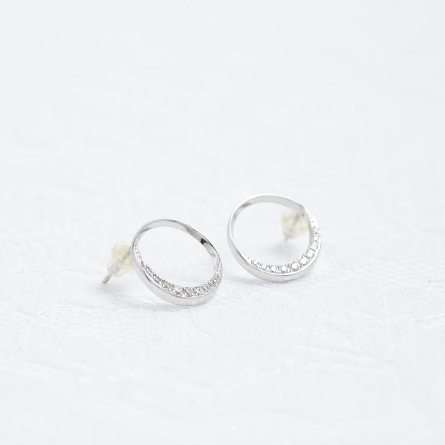 ピアス ダイヤモンド 0.2ct PT950 プラチナ 三日月 ムーン レディース