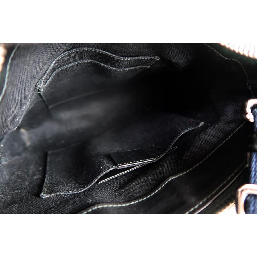 GUCCI（グッチ） 【超美品】GUCCI GG ショルダーバッグ 小物入れ