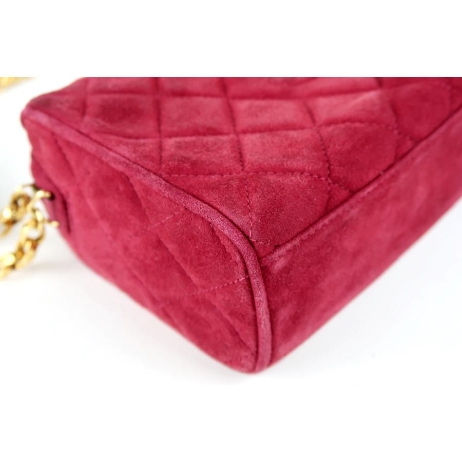 シャネル スエード×レザー マトラッセ チェーンショルダー バッグ レッド シャネル スエード×レザー マトラッセ チェーンショルダー バッグ レッド