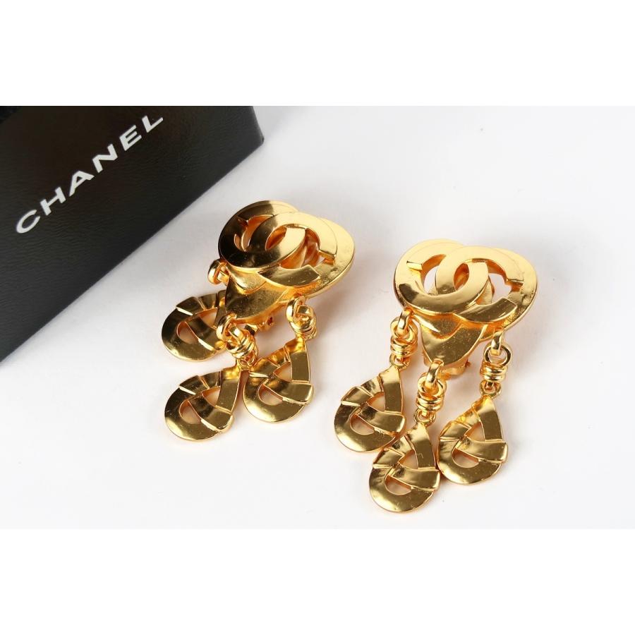 CHANEL 【超美品】CHANEL シャネル スイングイヤリング ハート ココ 