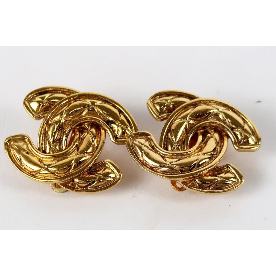 CHANEL（シャネル） 【美品】CHANEL ココマーク マトラッセ イヤリング