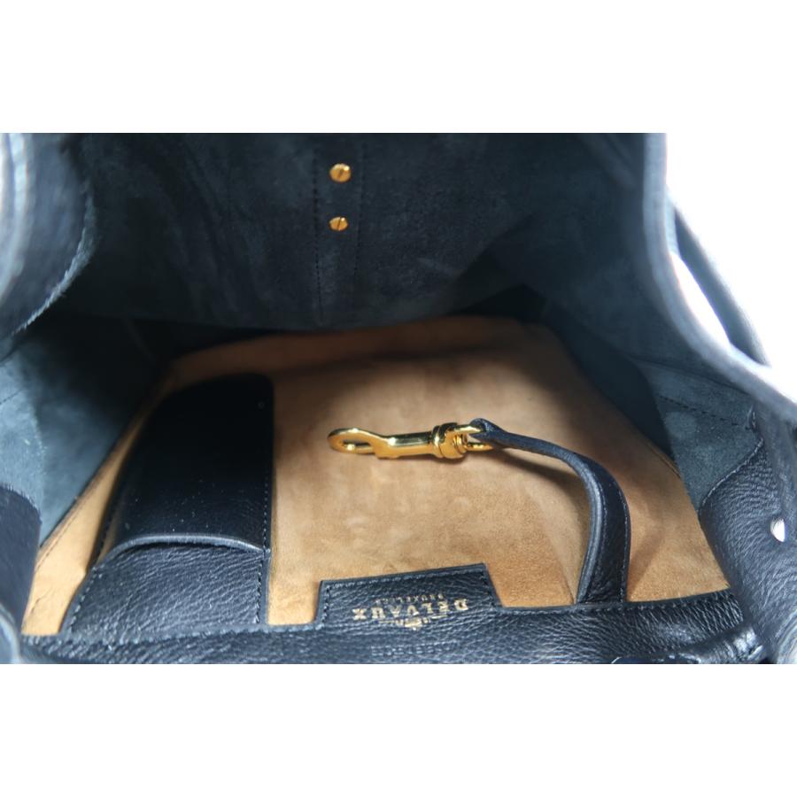 DELVAUX 【美品】DELVAUX デルボー 王室御用達 高級レザー