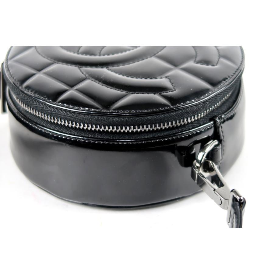 CHANEL 【美品】CHANEL シャネル チョコバー パテント 丸形 ココマーク 