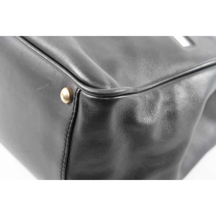 CHANEL（シャネル） 【美品】CHANEL ラムスキン カメリア CHANELロゴ