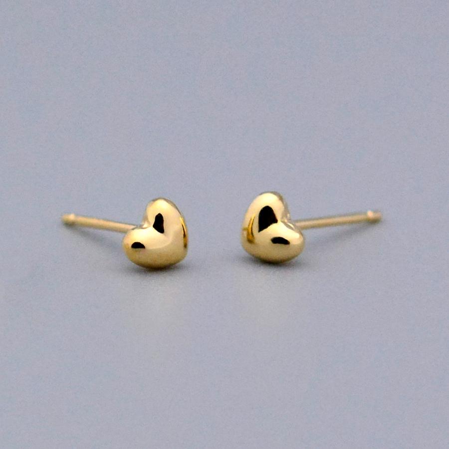 ハートスタッドピアス4mm-K18 ホワイトゴールド ピンクゴールド イエローゴールドの画像