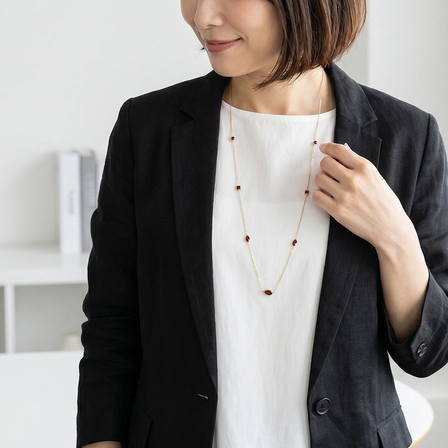 ファンシーカットミックスステーションロングネックレスクラシックガーネットK18イエローゴールドの画像