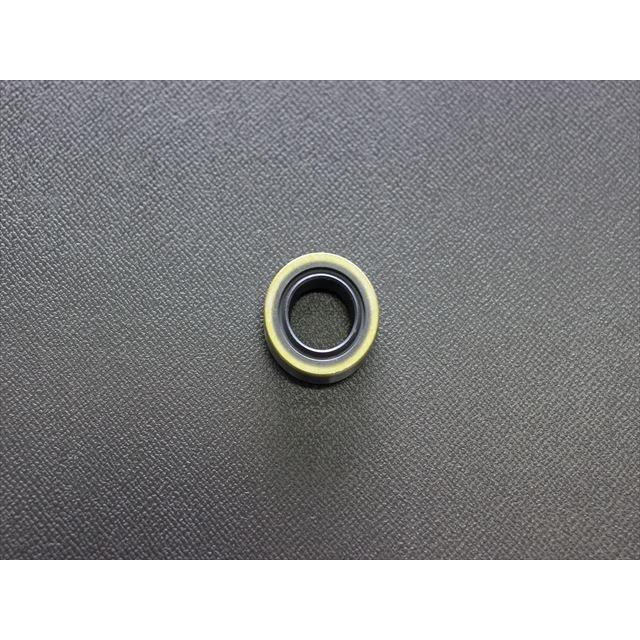 8641□Z400FX/Z400GP/GPZ400F チェンジペダル奥のオイルシール : 絶版